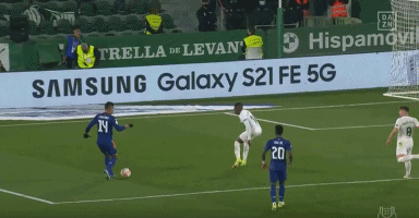 英媒：曼联今天确定临时主帅，让教练团队有时间备战曼市德比